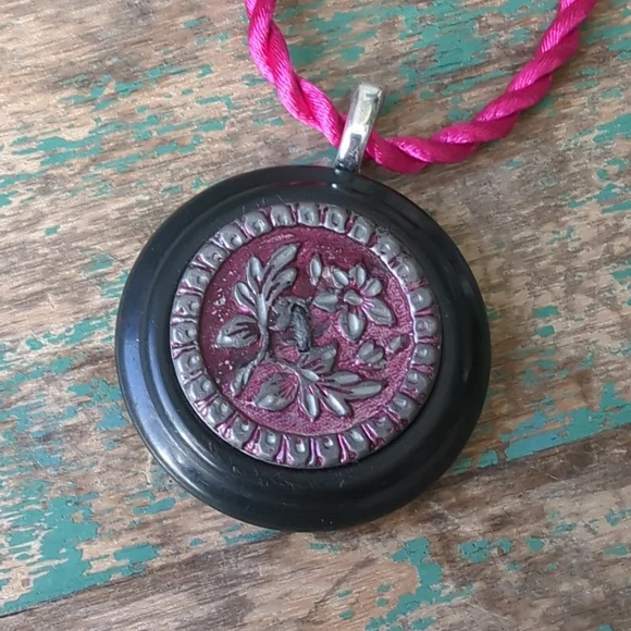 WHIMSY HOUSE I Upcycled Celluloid & Victorian Floral Metal Button Necklace - Picture 2 of 11